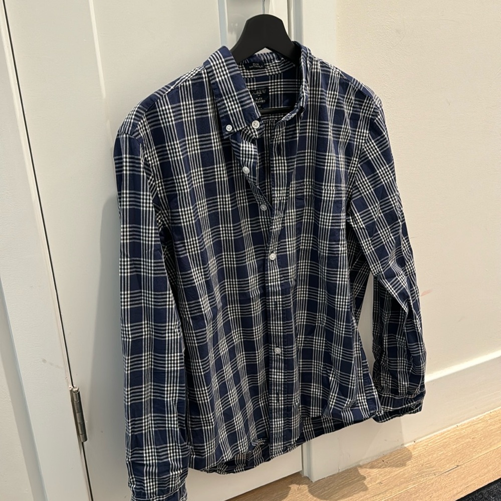 Men’s J Crew long sleeve shirt slim untucked medium blue pattern